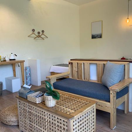 W24墾丁民宿墾丁大街一館bnb Esterno foto