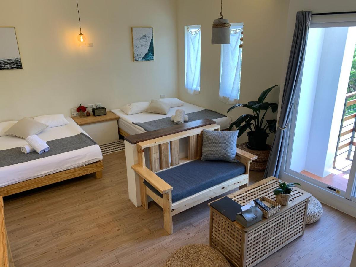 W24墾丁民宿墾丁大街一館bnb Esterno foto