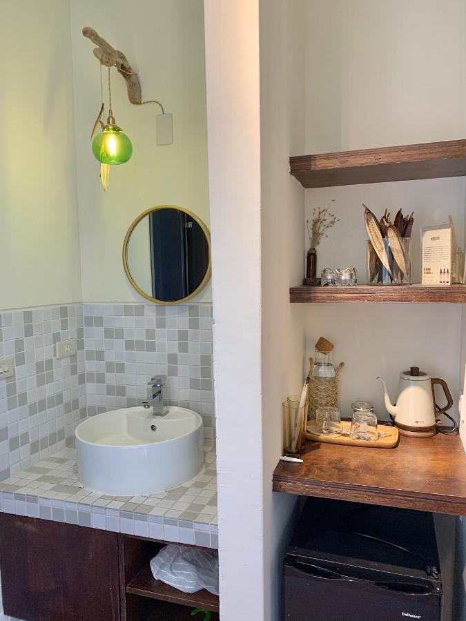 W24墾丁民宿墾丁大街一館bnb Esterno foto