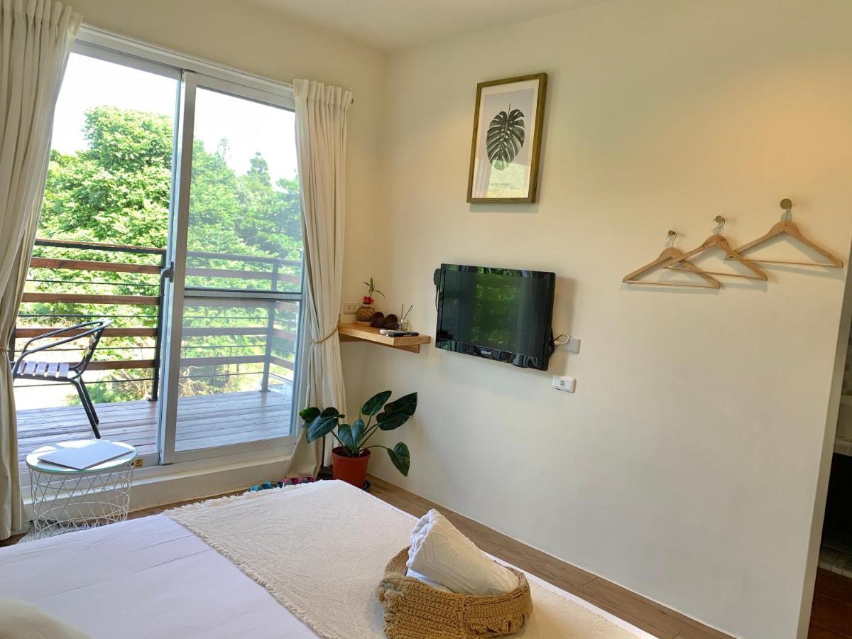 W24墾丁民宿墾丁大街一館bnb Esterno foto